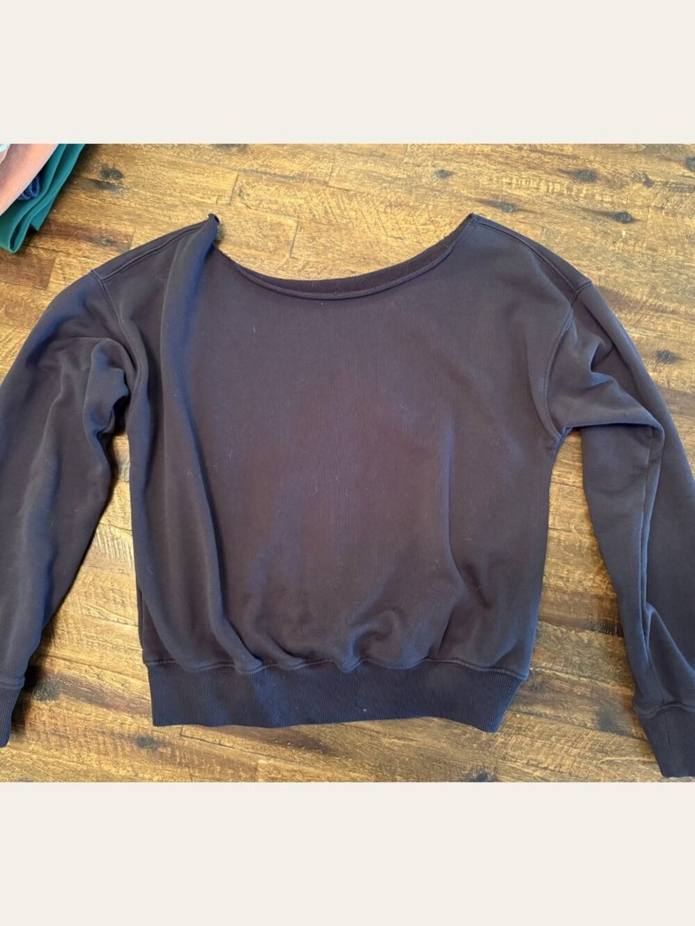 Fabletics Crewneck Sweatshirt — XS